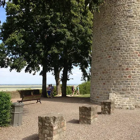 Semesterbostad La Bassurelle