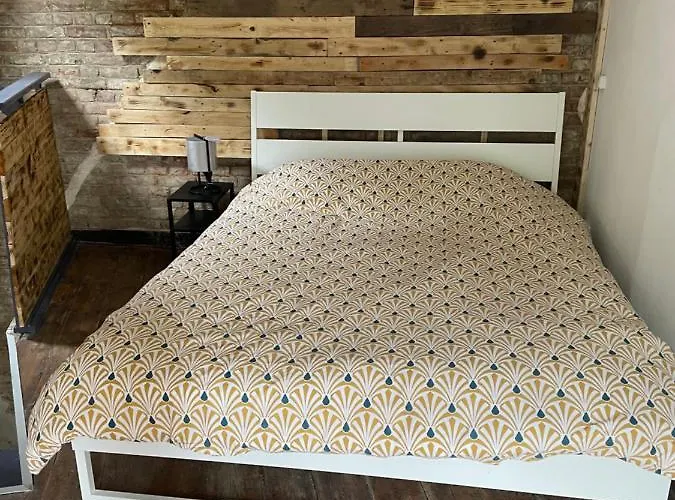 Semesterbostad La Bassurelle *